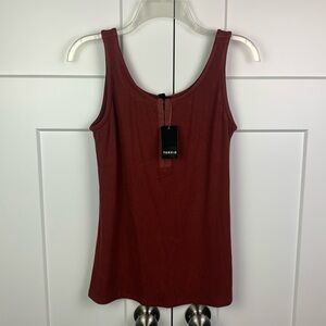 NWT Torrid 1X Ribbed Tank Red Brown Scoop Neck Hook Eye Henley